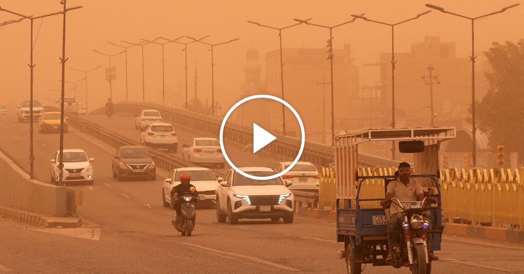 15int-iraq-sandstorm-02-qmkw-facebookJumbo.jpg