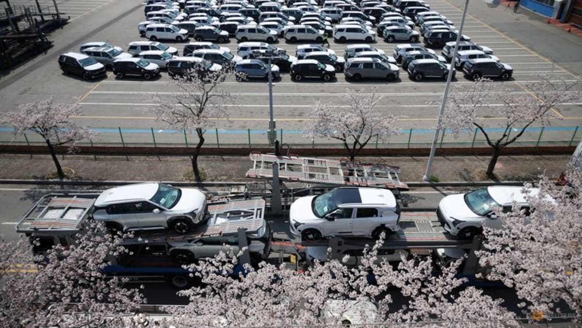 2025-04-24t223439z_3_lynxmpel3n17h_rtroptp_3_usa-trump-tariffs-southkorea.jpg