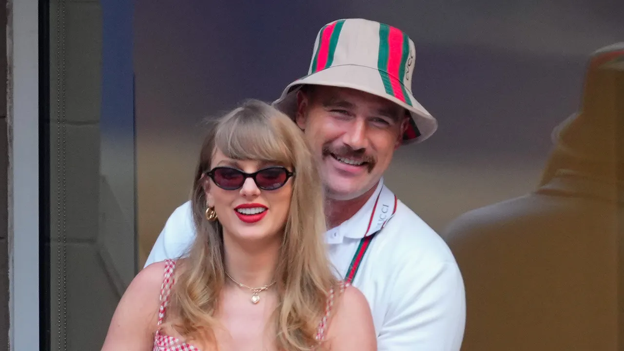 travis-kelce-with-taylor-swift1.jpg